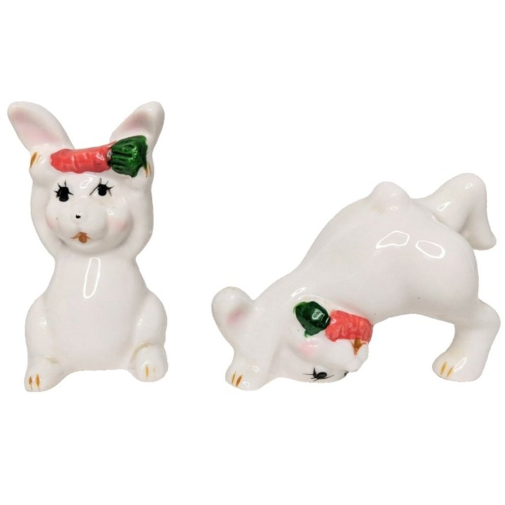 FOMERZ Playful Bunny Rabbit Figurines Cute Pair White Vintage Taiwan #48.078 FUN